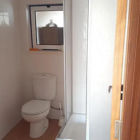 Charming House In Burinhosa, Pataias With Shared Pool 度假居 Burinhosa