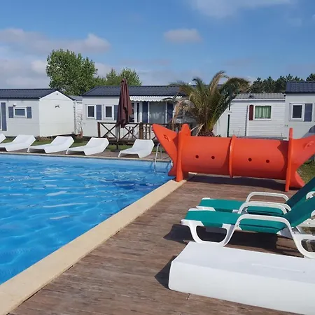 Charming House In Burinhosa, Pataias With Shared Pool *