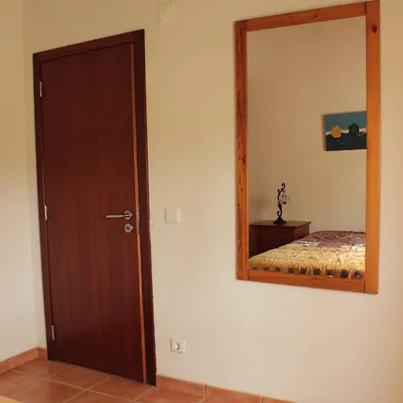Charming House In Burinhosa, Pataias With Shared Pool Burinhosa