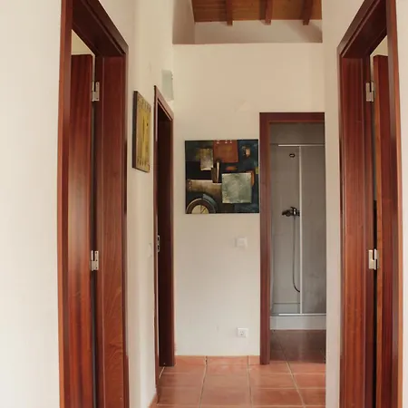 Σπίτι διακοπών Charming House In Burinhosa, Pataias With Shared Pool *